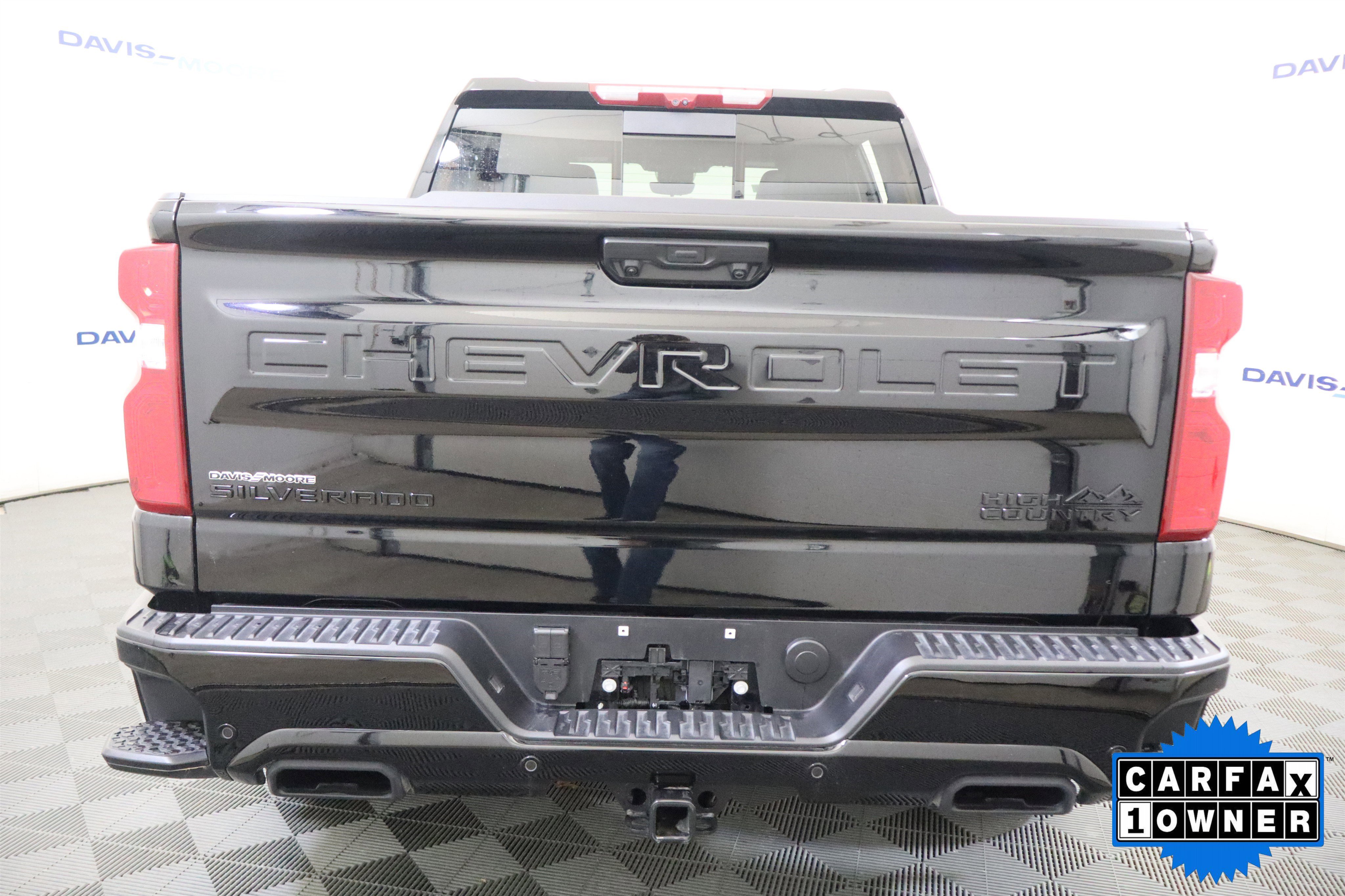 Used 2026 Chevrolet Silverado 1500 High Country w/ Midnight Edition image 7