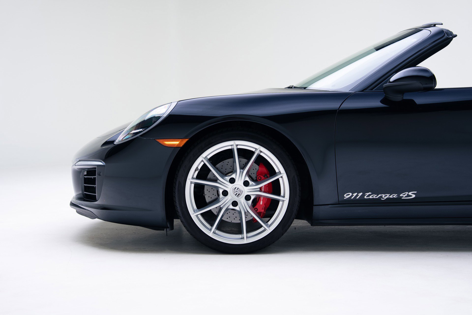 Used 2018 Porsche 911 Targa 4S image 15