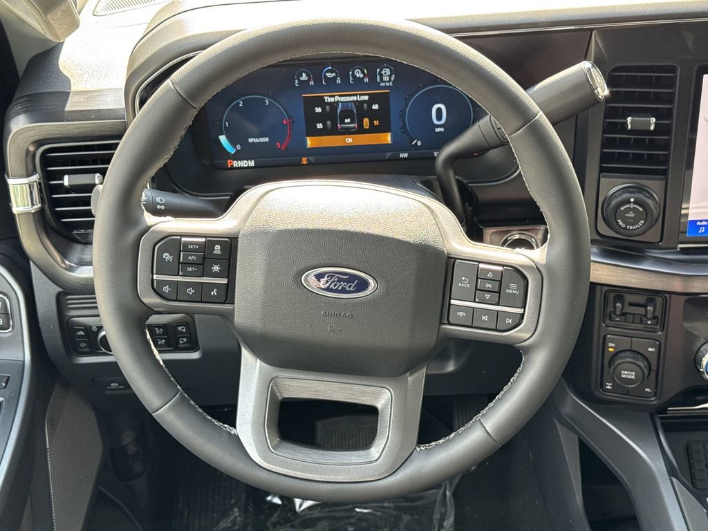 New 2026 Ford F250 Lariat w/ Black Appearance Package image 24