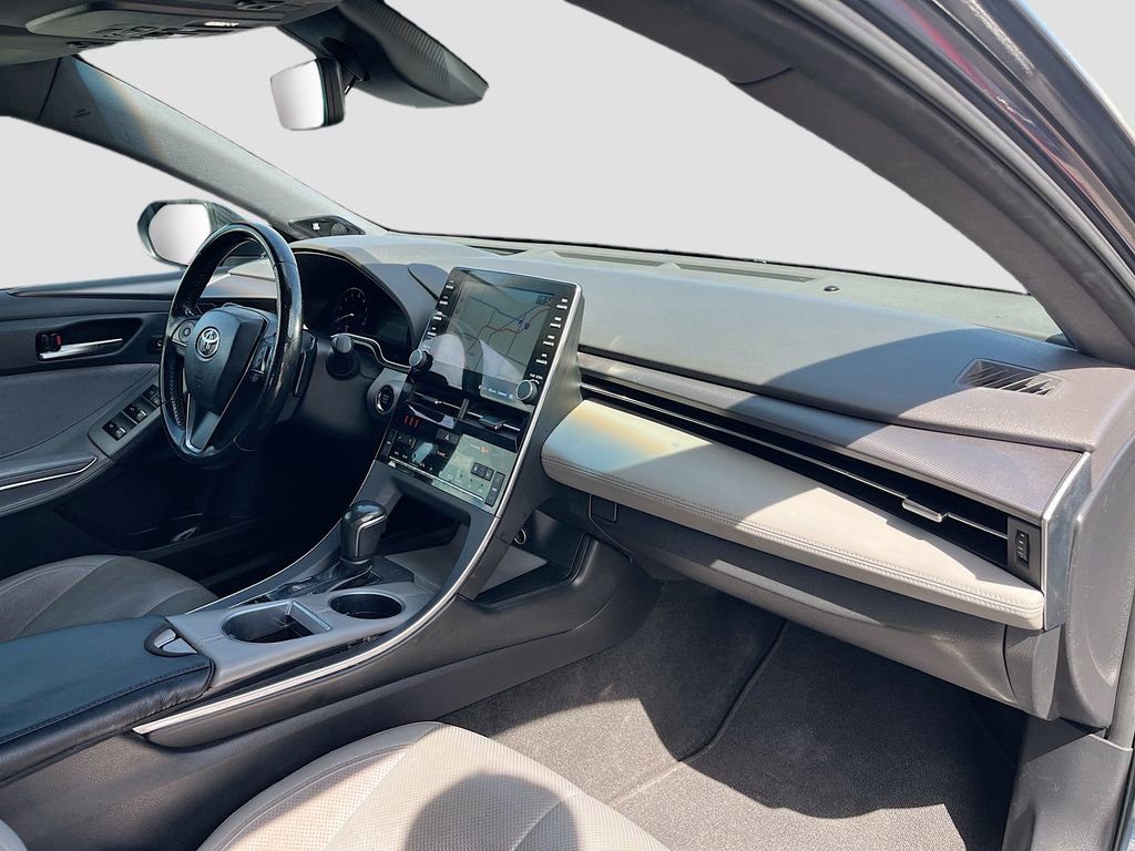 Used 2019 Toyota Avalon Touring w/ Advanced Safety Package FWD image 30