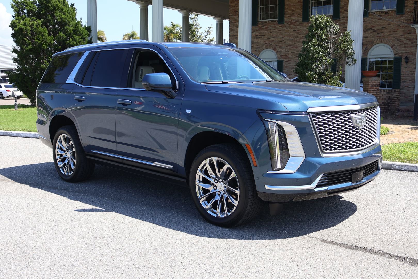 New 2025 Cadillac Escalade Premium Luxury Platinum w/ LPO, Radiant Package image 7