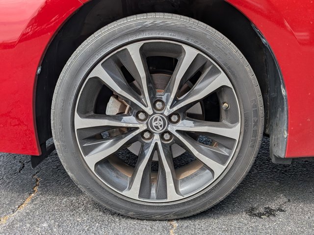 Used 2017 Toyota Corolla SE FWD image 18