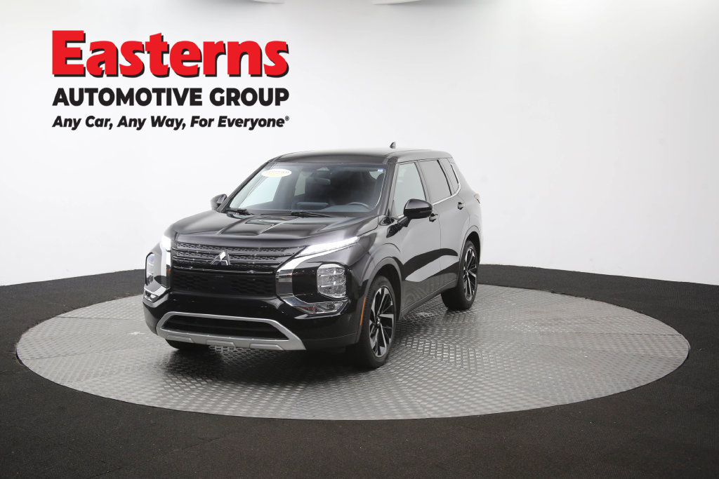 Used 2024 Mitsubishi Outlander SE FWD image 57