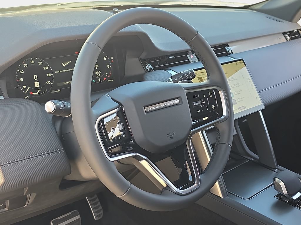 New 2026 Land Rover Discovery Sport Landmark image 18