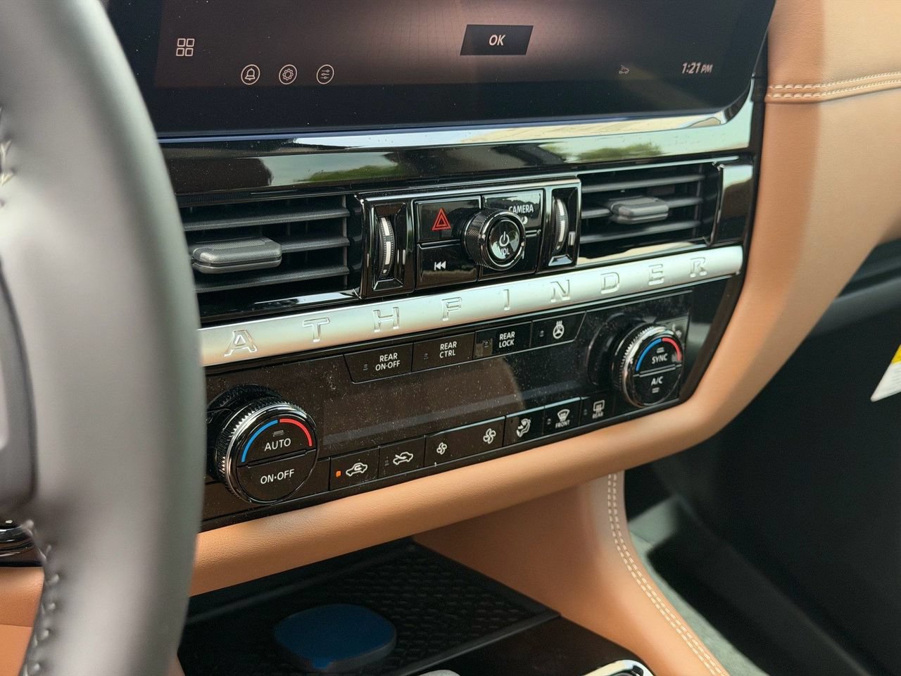 New 2026 Nissan Pathfinder Platinum AWD/4WD image 22