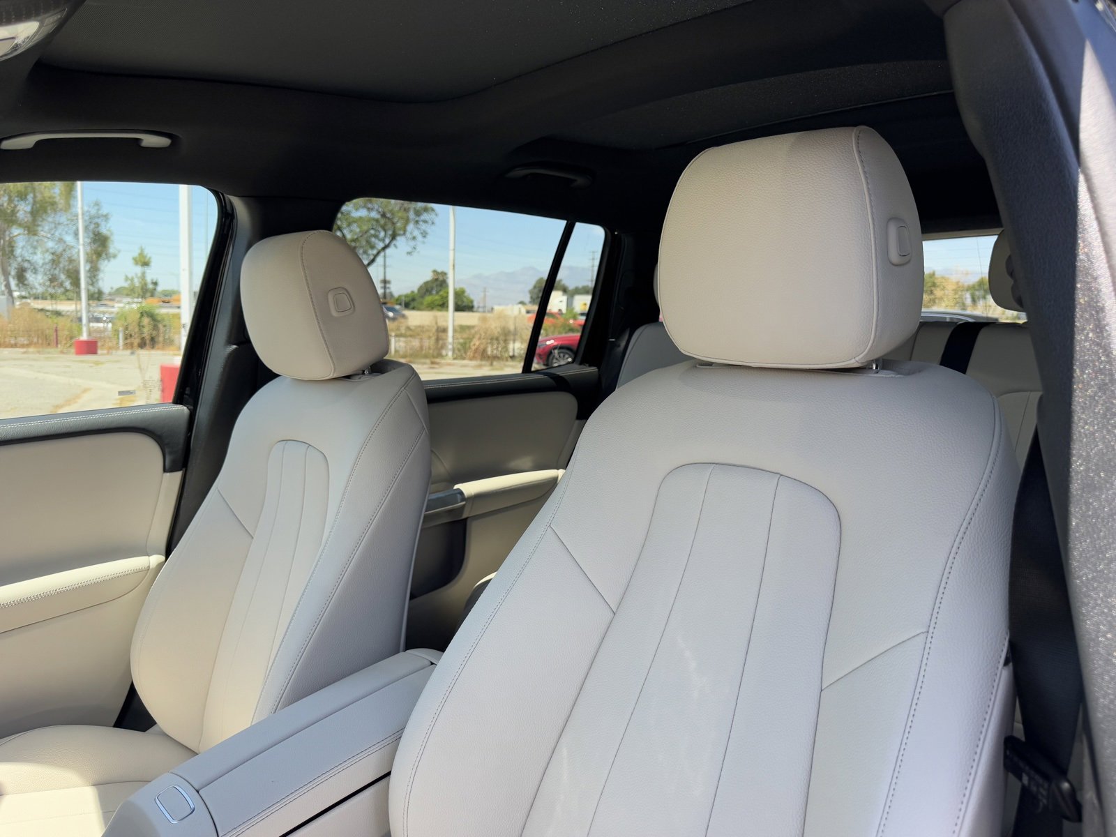 New 2026 Mercedes-Benz GLB 250 image 19