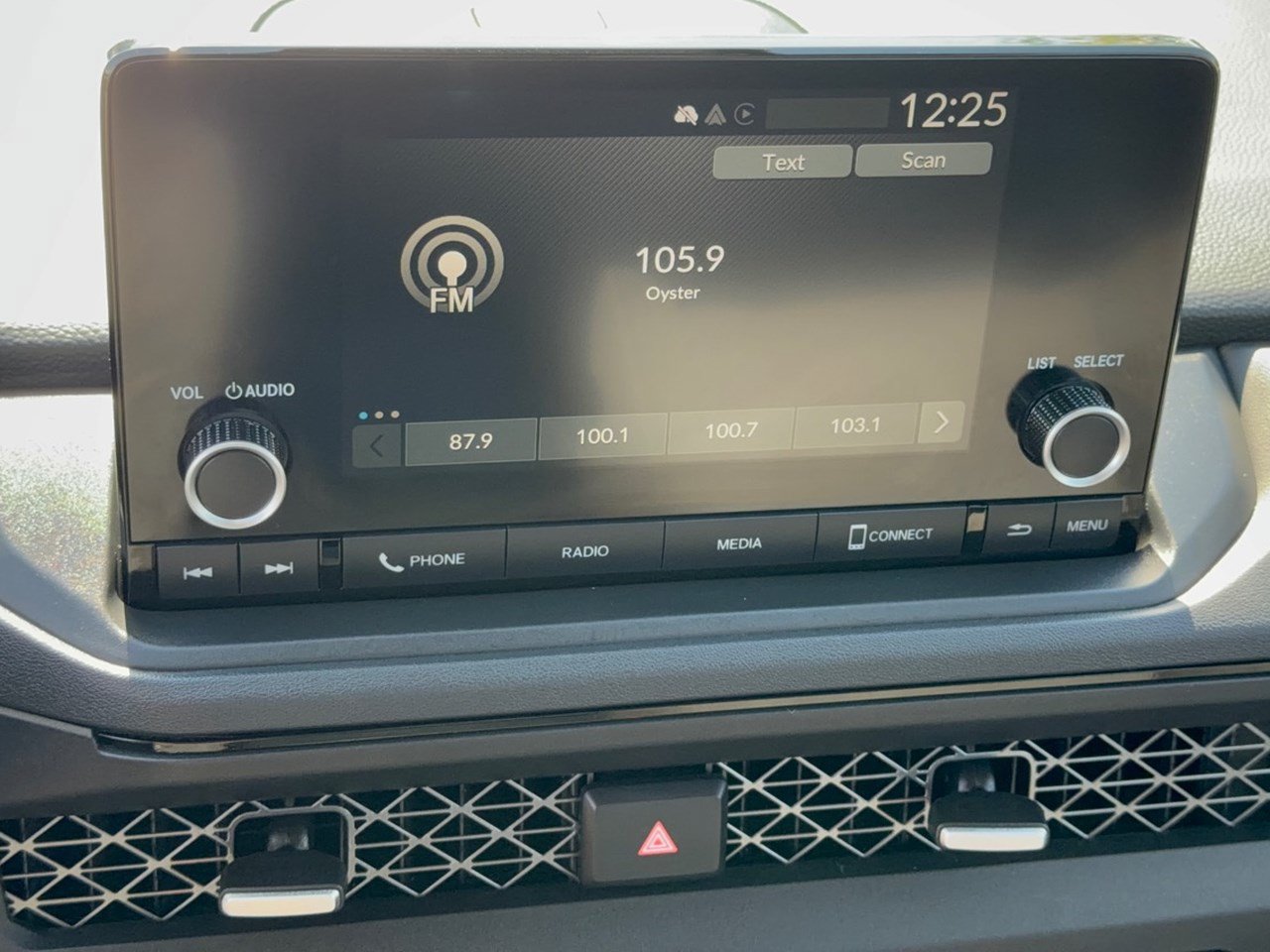 Certified 2025 Honda Accord SE image 23