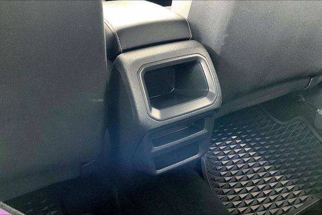 Used 2022 Volkswagen Taos S AWD/4WD image 10