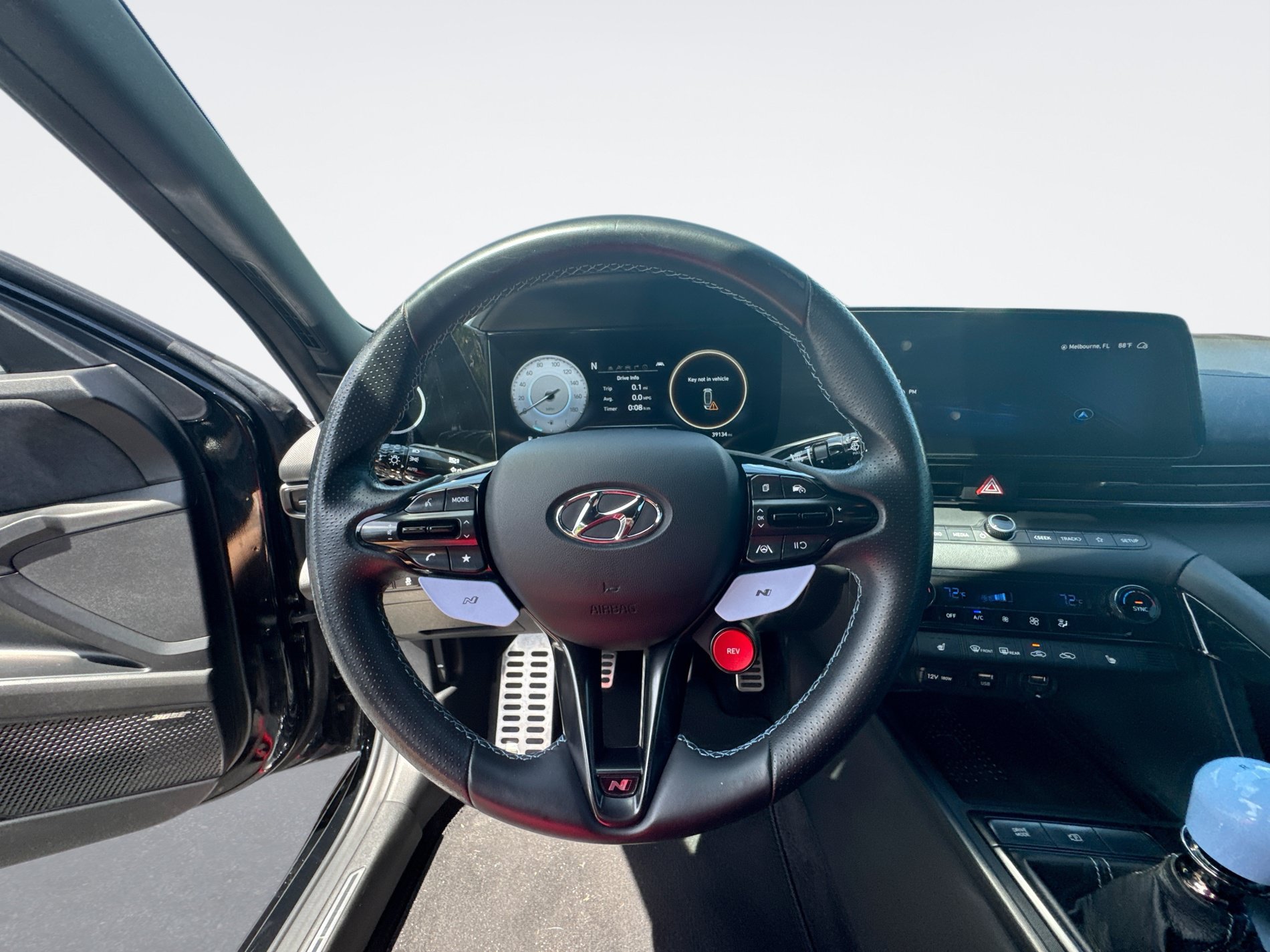 Used 2022 Hyundai Elantra N FWD image 16