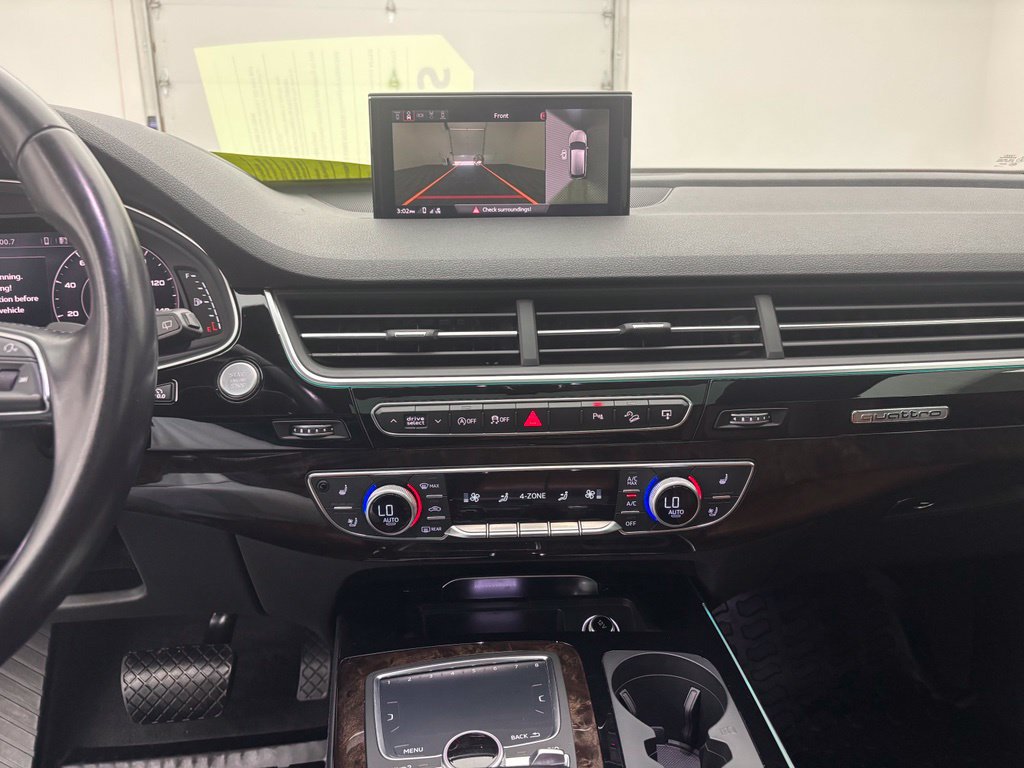Used 2017 Audi Q7 3.0T Prestige AWD/4WD image 27