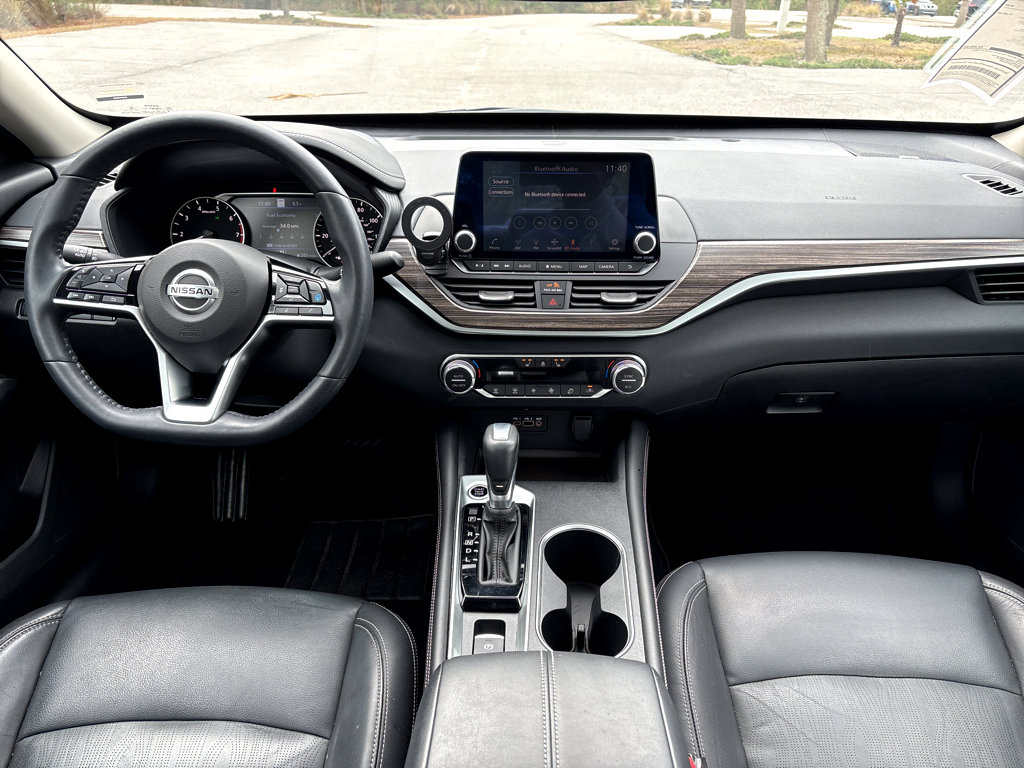 Used 2019 Nissan Altima 2.5 Platinum image 4