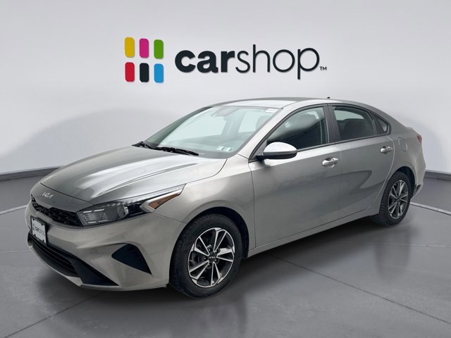 Used 2023 Kia Forte LXS image 1