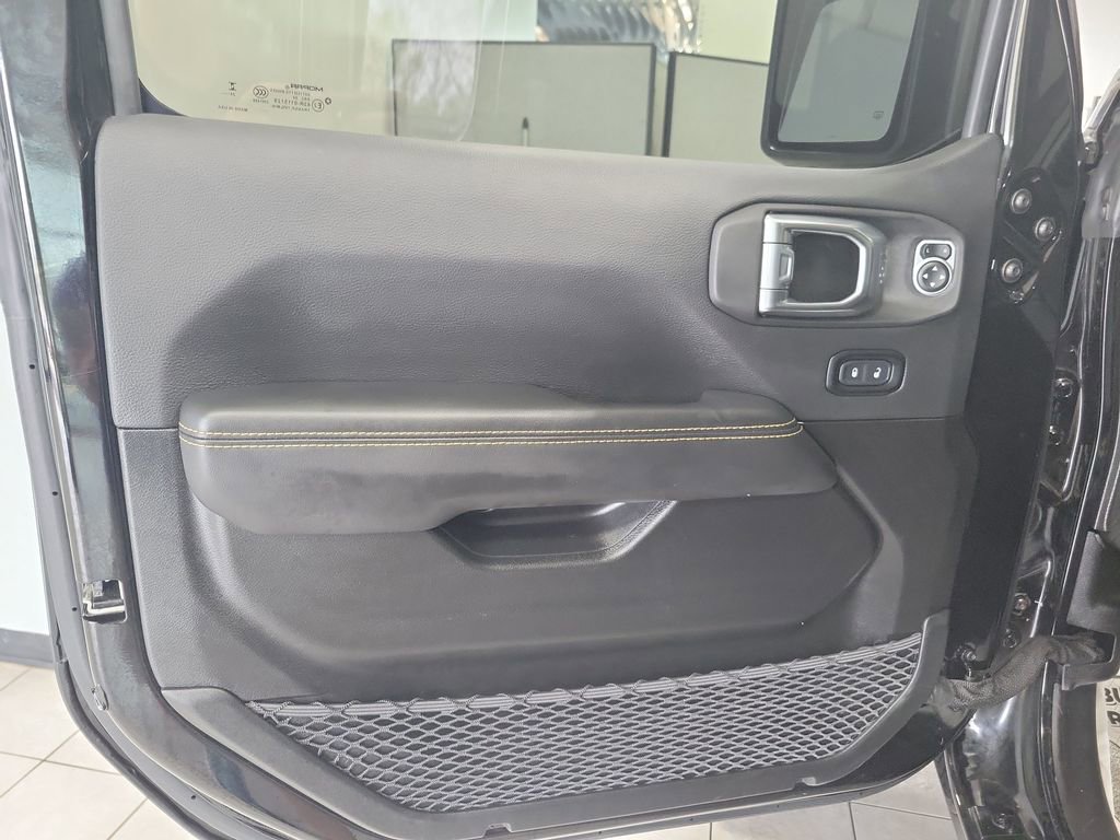 Used 2024 Jeep Wrangler Sahara w/ Safety Group image 26