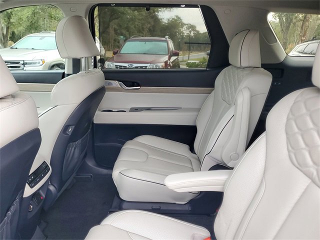 Used 2021 Hyundai Palisade Limited image 30