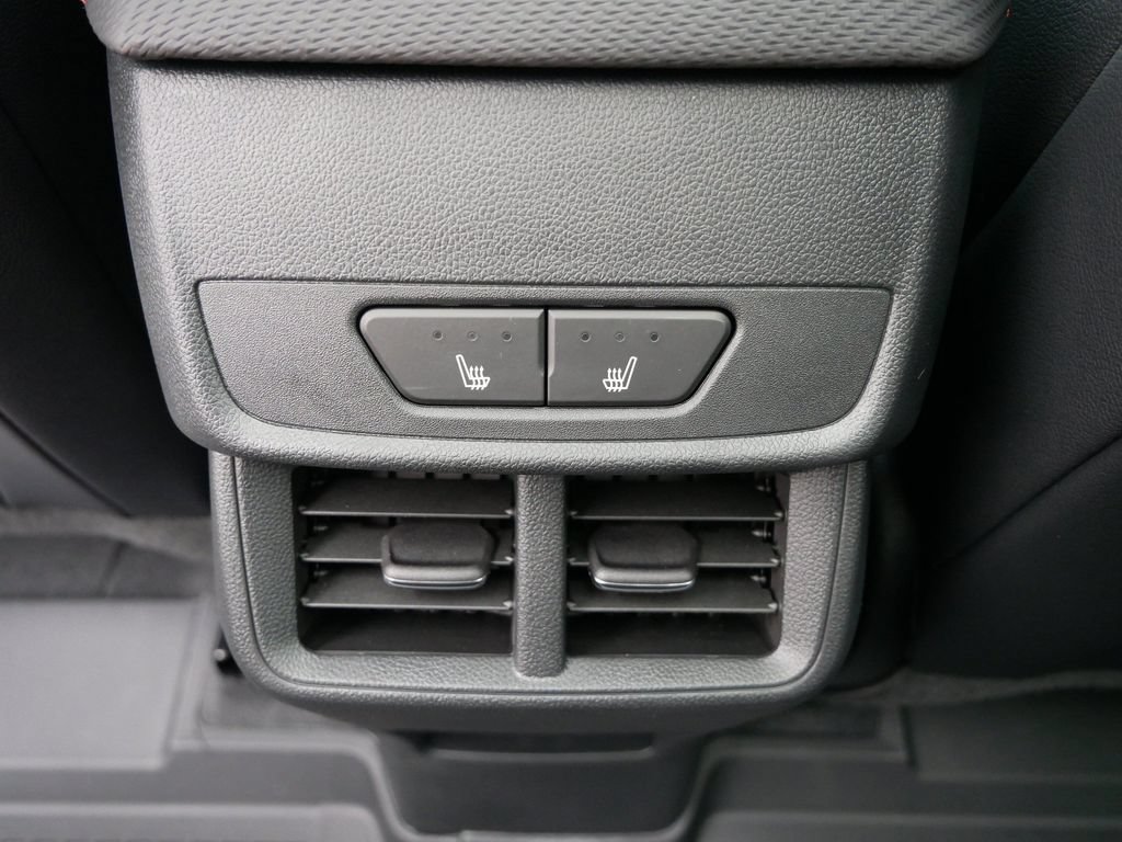 New 2027 Chevrolet Equinox RS w/ Safety and Technology Package AWD/4WD image 17