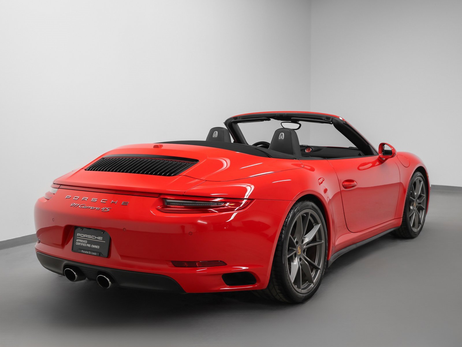 Certified 2017 Porsche 911 Carrera 4S image 14