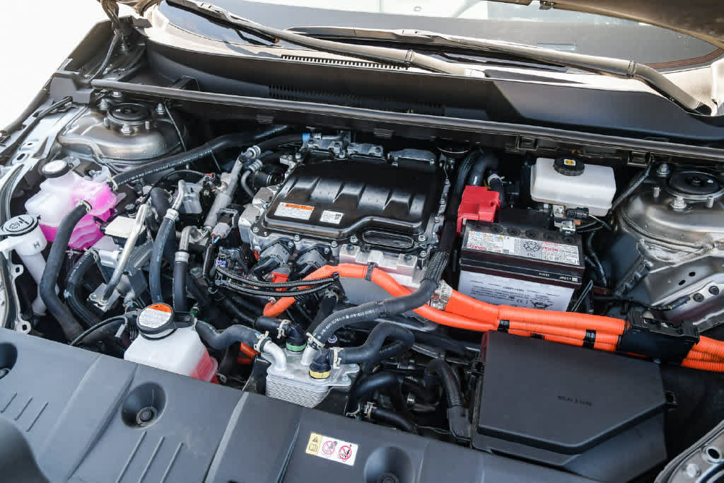 Used 2025 Toyota bZ4X FWD w/ Weather Package image 27