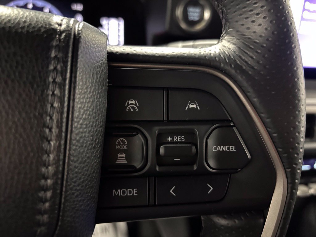 Used 2026 Toyota 4Runner SR5 AWD/4WD image 19