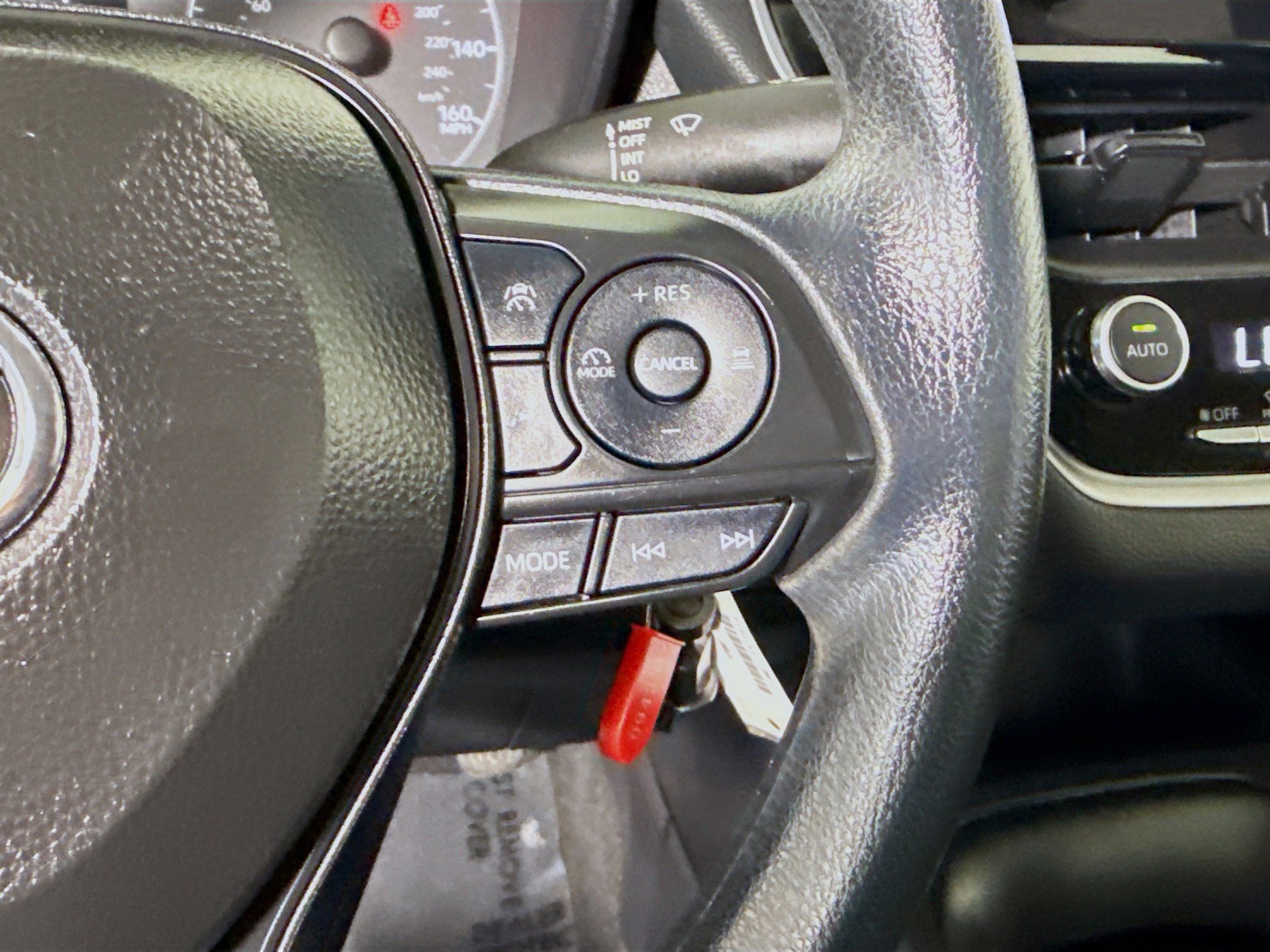 Used 2024 Toyota Corolla LE FWD image 15