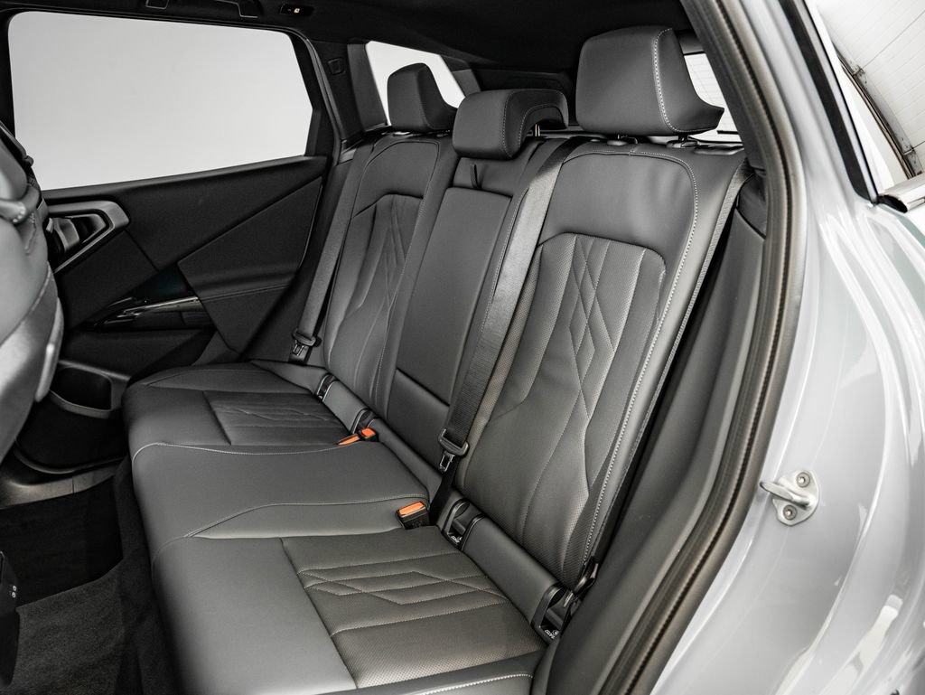 New 2026 BMW X3 xDrive30 w/ Premium Package image 39