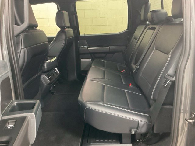 Used 2025 Ford F150 Lariat AWD/4WD image 17