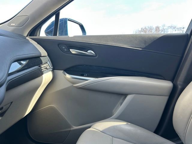 Used 2019 Cadillac XT4 Premium Luxury image 34