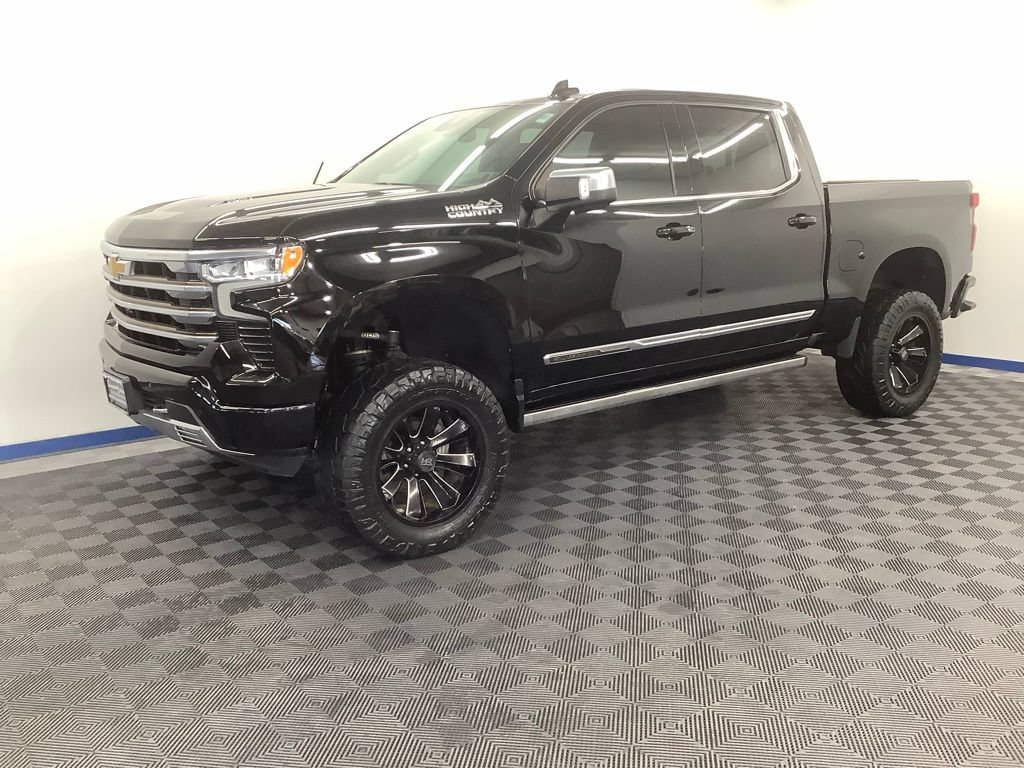 Used 2022 Chevrolet Silverado 1500 High Country w/ High Country Premium Package AWD/4WD image 1