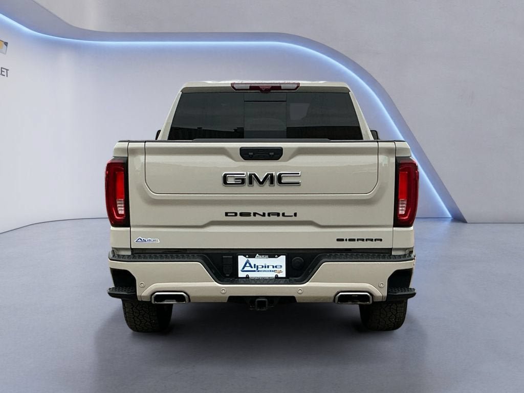 Used 2026 GMC Sierra 1500 Denali w/ Technology Package AWD/4WD image 4