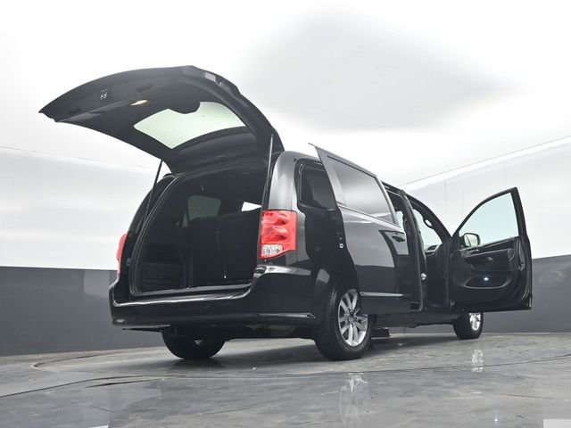 Used 2020 Dodge Grand Caravan SE FWD image 73