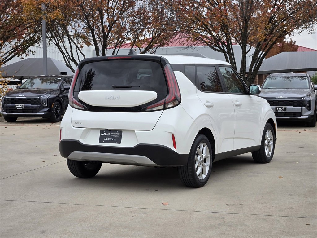 Certified 2023 Kia Soul LX w/ LX Technology Package image 4