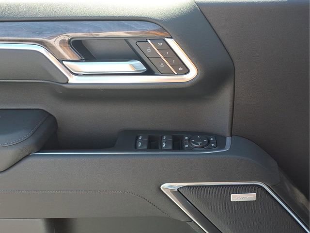 New 2026 Chevrolet Silverado 1500 LTZ w/ LTZ Premium Package AWD/4WD image 13