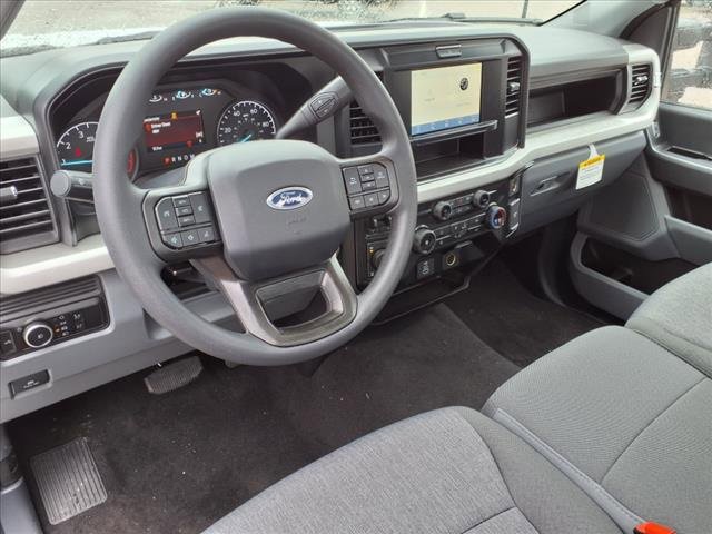 New 2025 Ford F250 XLT w/ FX4 Off-Road Package image 12