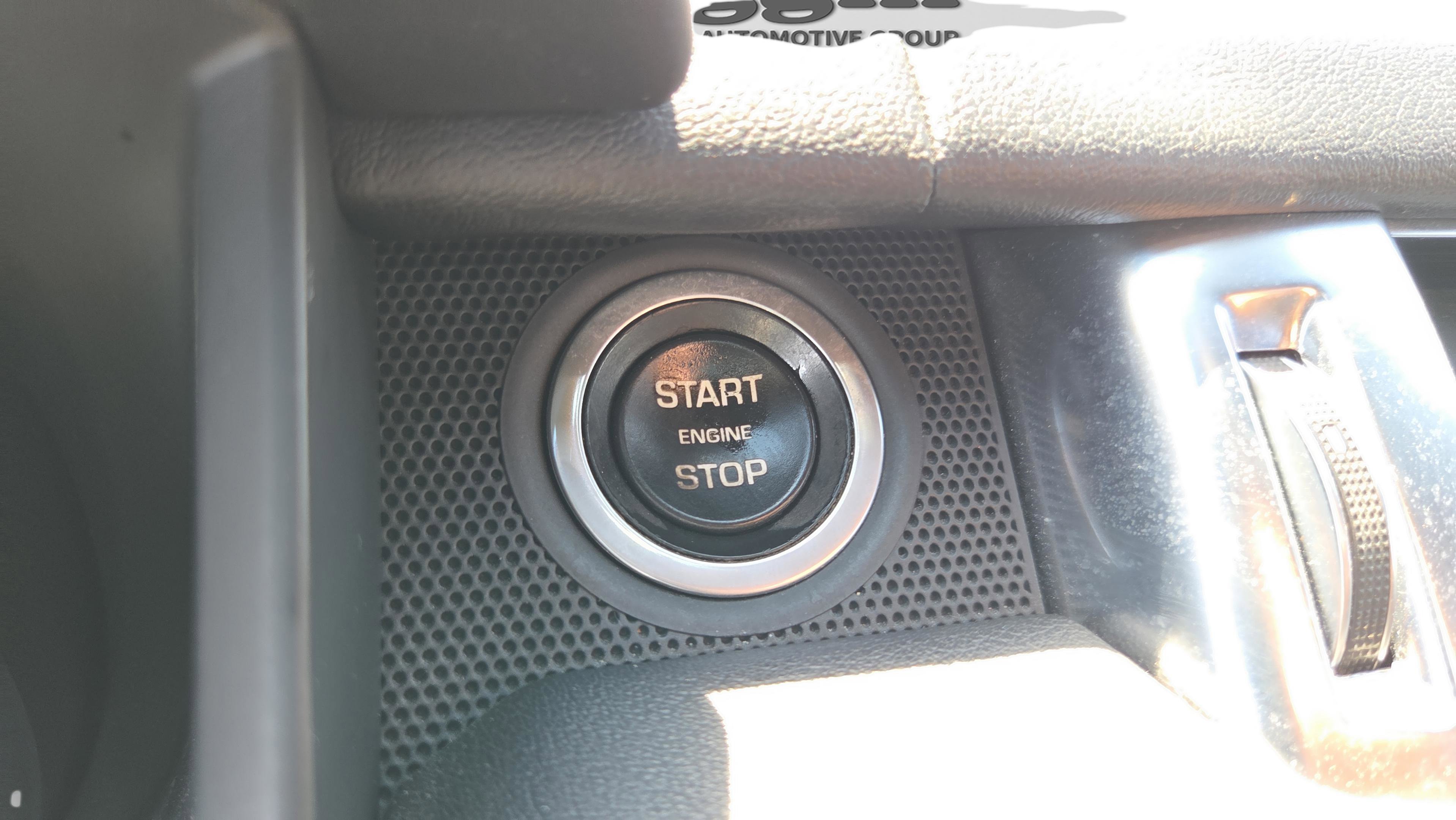 Used 2016 Land Rover Range Rover Sport SE AWD/4WD image 37