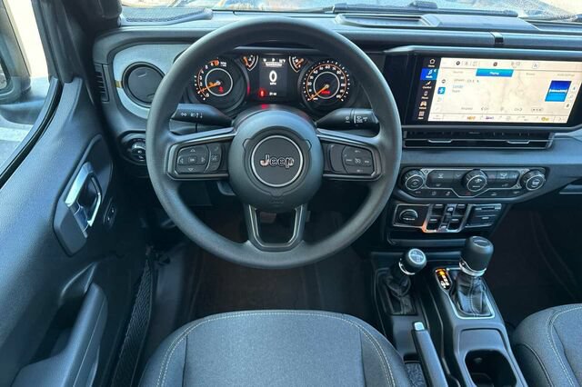New 2026 Jeep Gladiator Sport AWD/4WD image 11