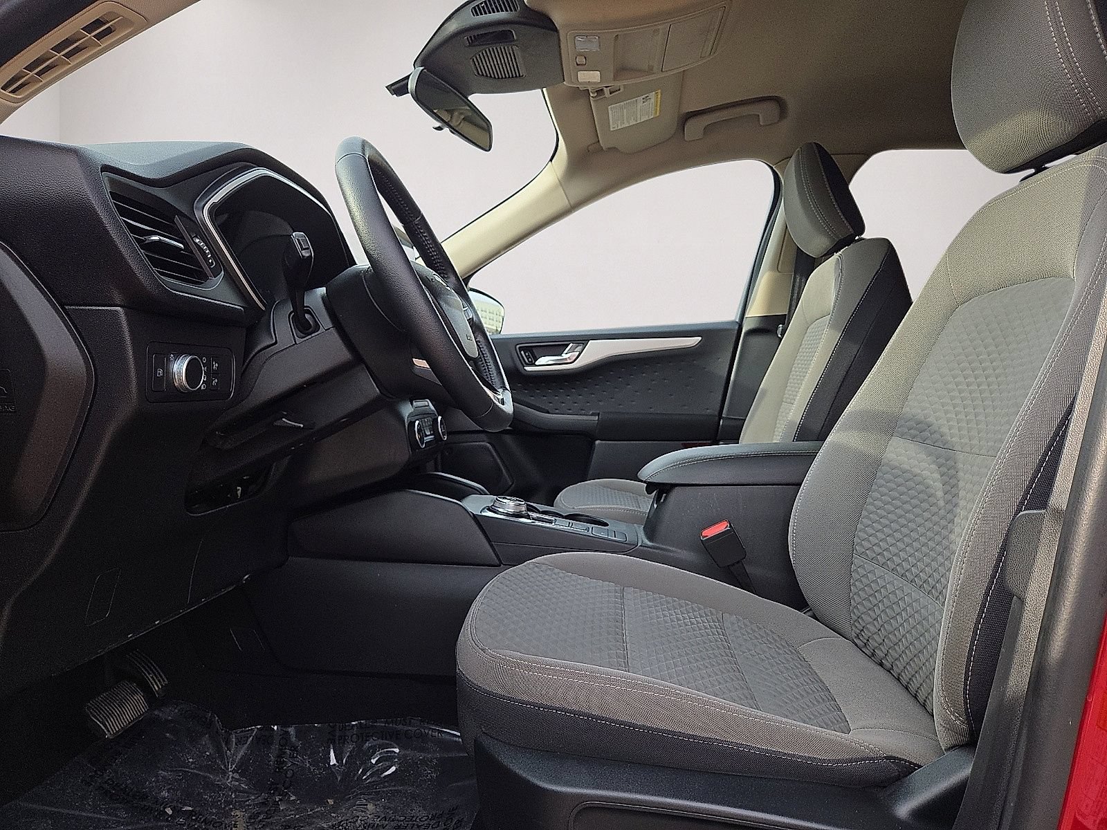 Used 2020 Ford Escape SE Sport FWD image 23