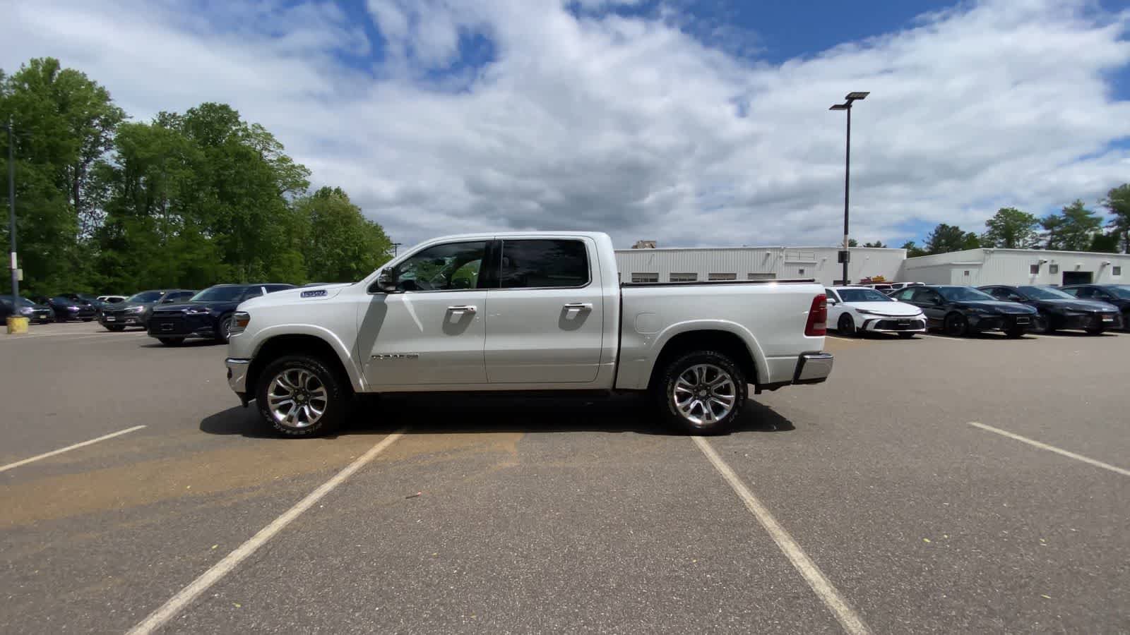 Used 2022 RAM 1500 Limited AWD/4WD image 8