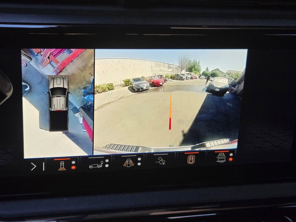 Used 2024 GMC Sierra 2500 AT4 w/ AT4 Premium Plus Package image 21