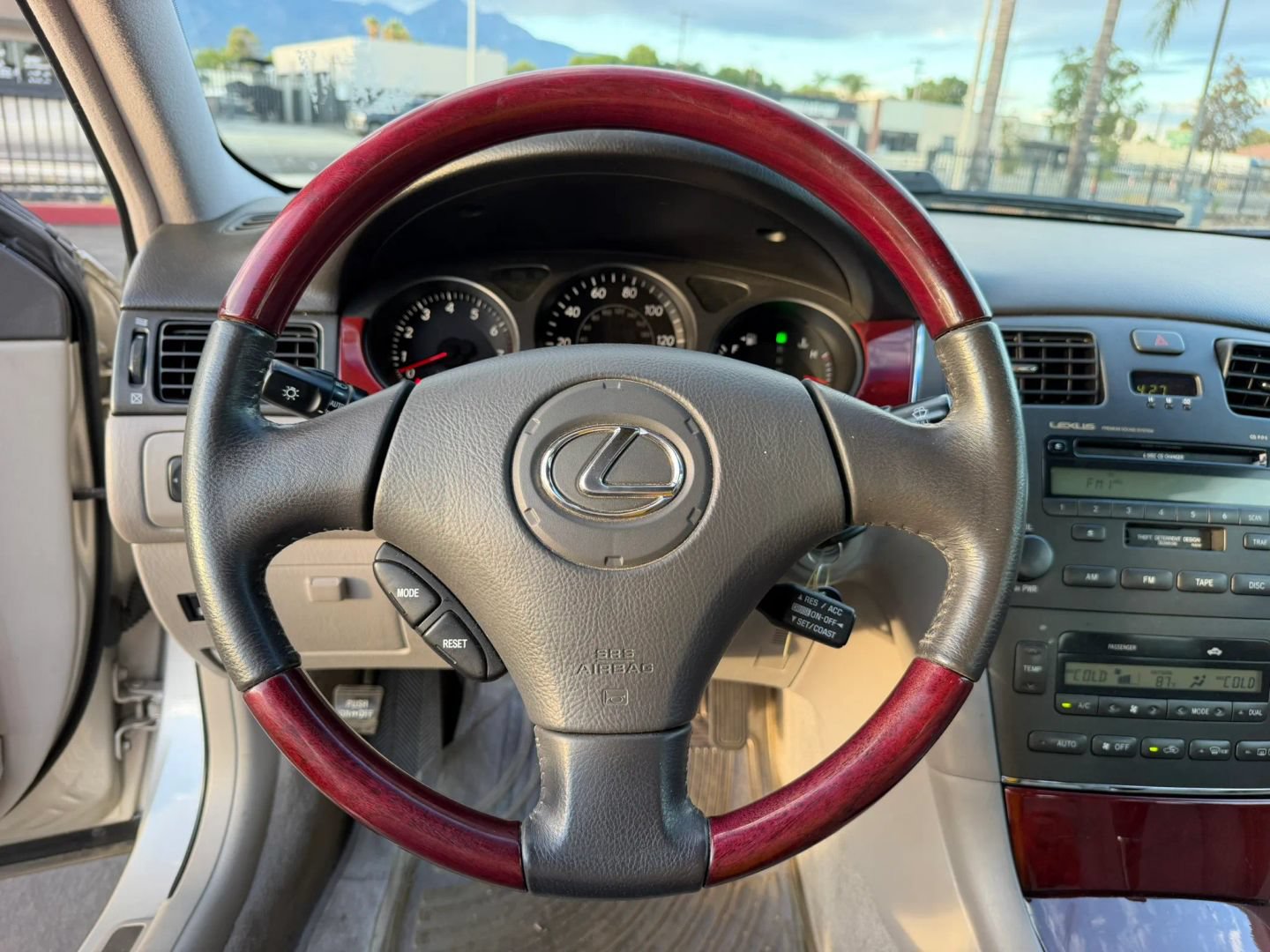 Used 2003 Lexus ES 330 w/ Premium Pkg FWD image 22