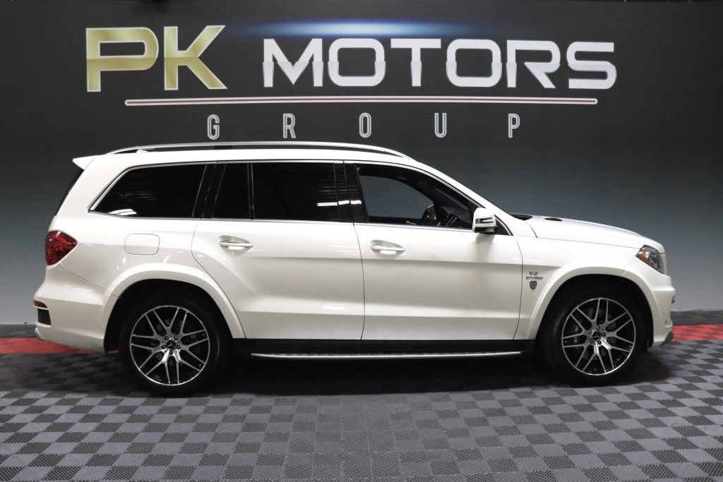 Used 2014 Mercedes-Benz GL 63 AMG 4MATIC image 11