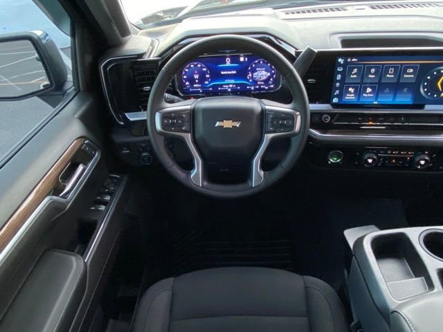Used 2023 Chevrolet Silverado 1500 LT image 28