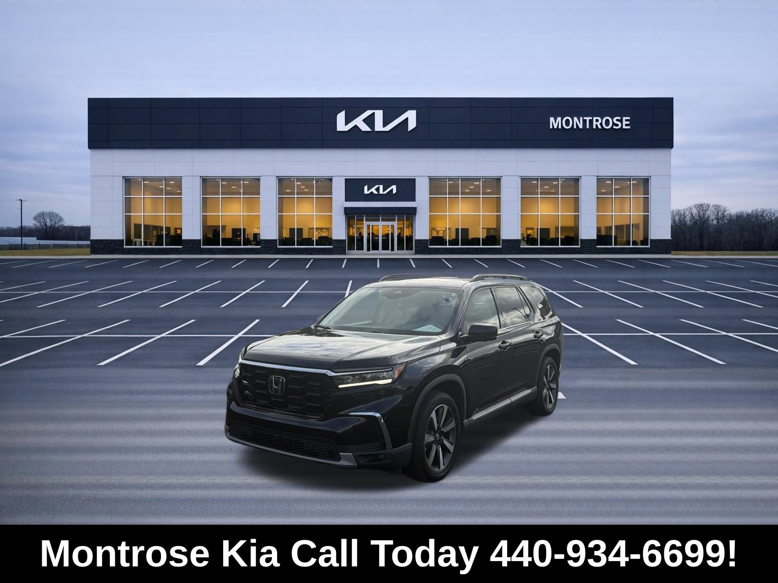 Used 2023 Honda Pilot Elite image 1