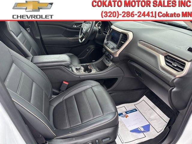 Used 2023 GMC Acadia Denali w/ Denali Technology Package image 16