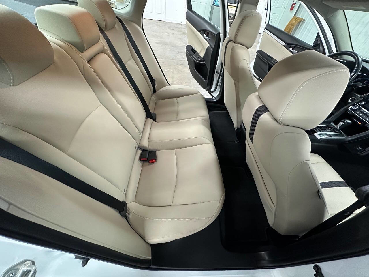 Used 2020 Honda Civic EX image 19