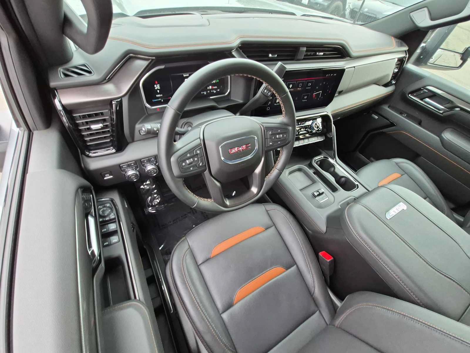 Used 2026 GMC Sierra 2500 AT4 w/ AT4 Premium Plus Package AWD/4WD image 10