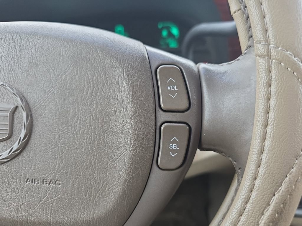 Used 2004 Cadillac De Ville image 22