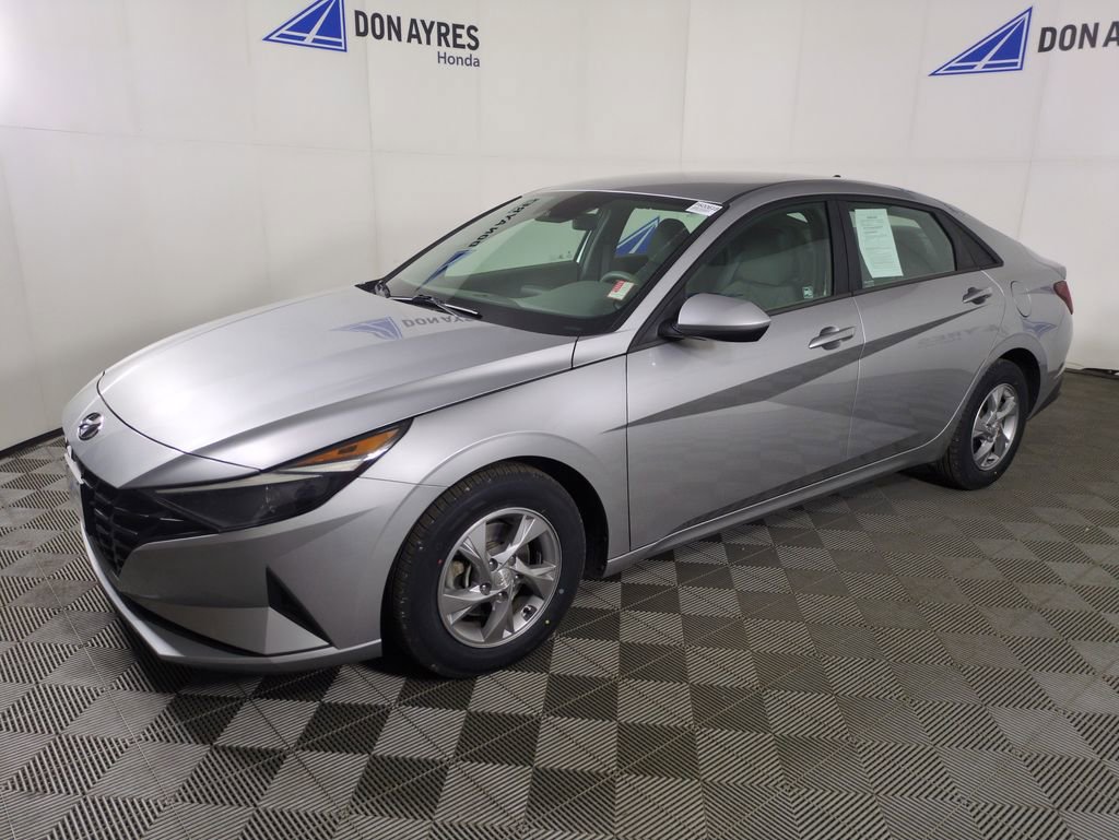 Used 2021 Hyundai Elantra SE