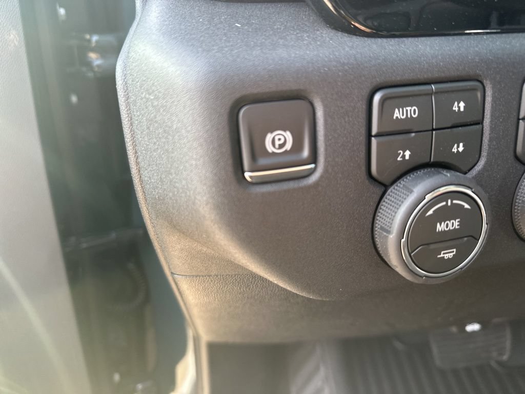 New 2026 Chevrolet Silverado 2500 LTZ w/ LTZ Plus Package AWD/4WD image 10