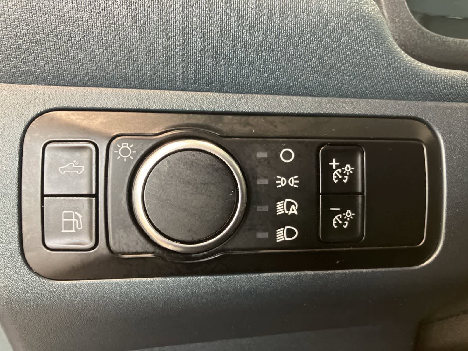 Used 2024 Ford Maverick XL FWD image 13