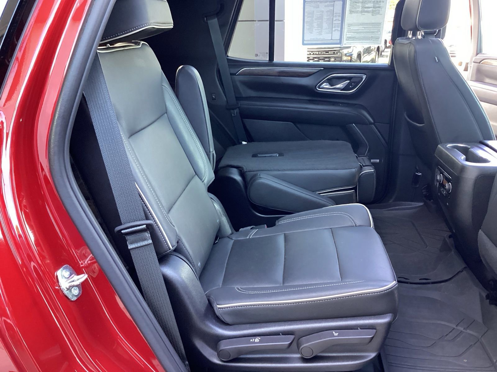 Used 2023 Chevrolet Tahoe Premier image 21