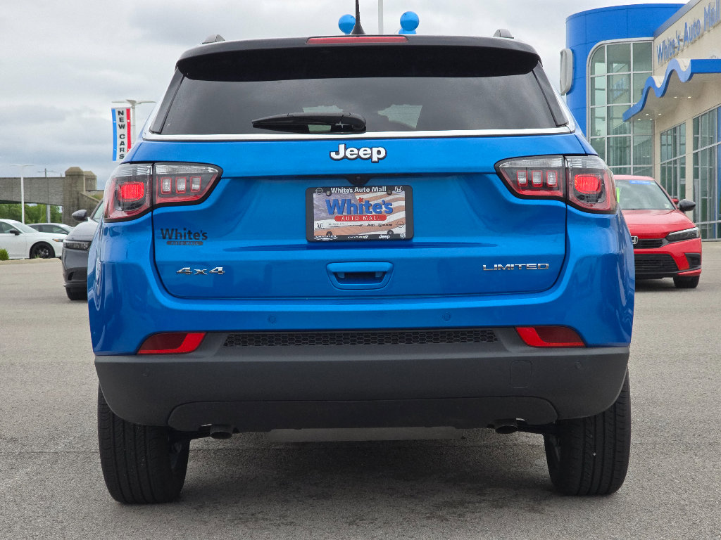 Used 2025 Jeep Compass Limited AWD/4WD image 9